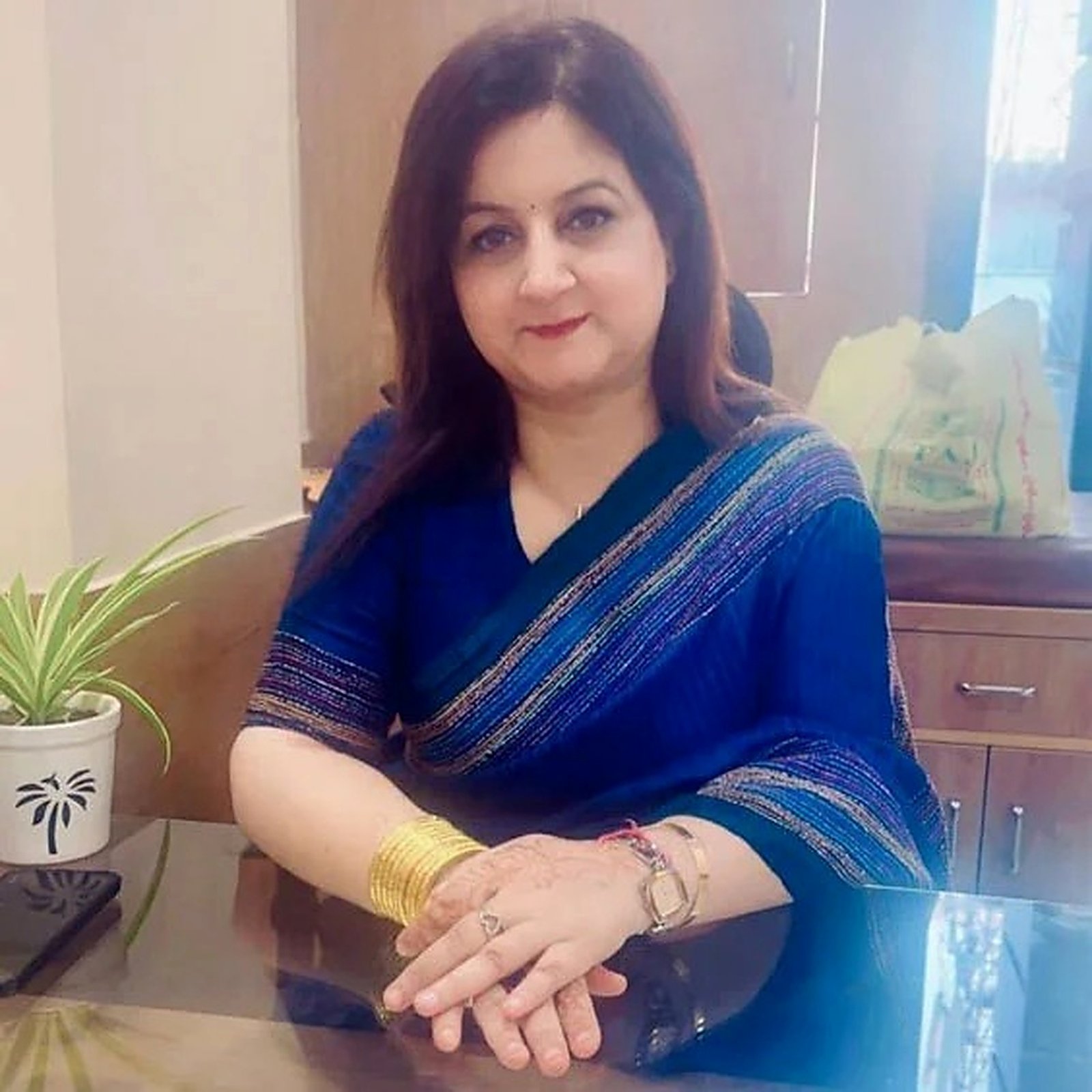 Dr Charu Arora